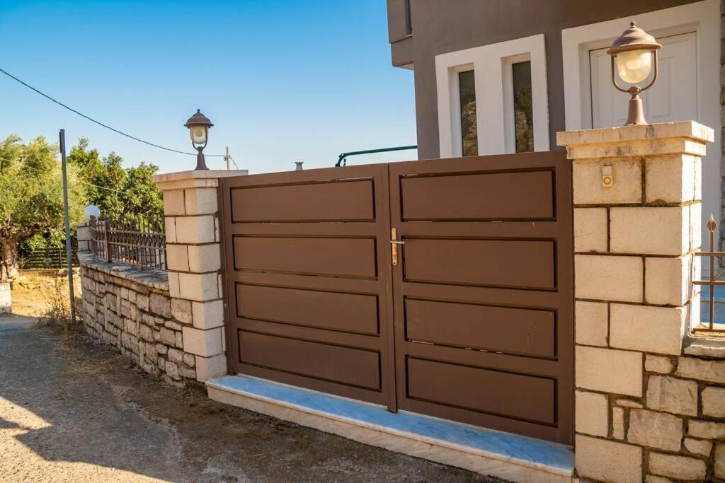 Akrivi'S House In Καλαμάτα Εξωτερικό φωτογραφία
